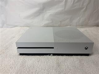 MICROSOFT XBOX ONE S - CONSOLE - 500GB - 1681 PRE-OWNED
